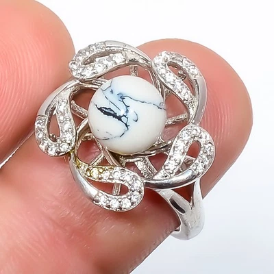 Howlita natural - Anillo ajustable enchapado en rodio blanco circonita cúbica de Estados Unidos y blanco (R12) Foto 1 de 3