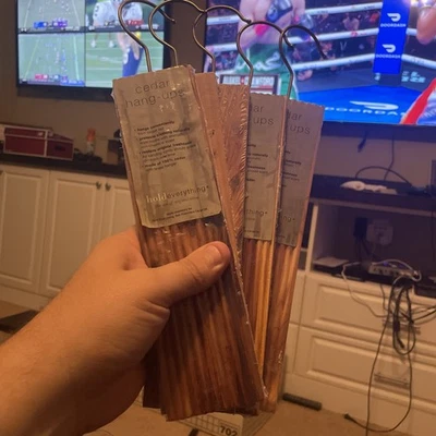 Кедровые деревянные блоки наклонные крючки навесы шкаф лот из 5 новых - Изображение 1 из 3