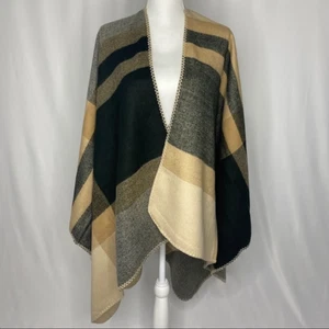 FOREVER 21 TAN AND BLACK PLAID SHAWL CAPE NWT - Picture 1 of 2