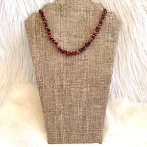 Vintage Stone Chip Necklace Red Brown Choker Chakra Healing Coastal Boho 13793 - Picture 1 of 7