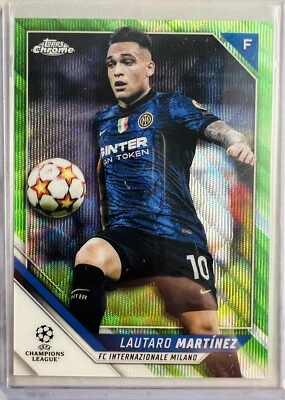Lautaro Martinez 2021-22 Topps Chrome UEFA UCL Green Wave Refractor #/99 Inter - Image 1 of 2