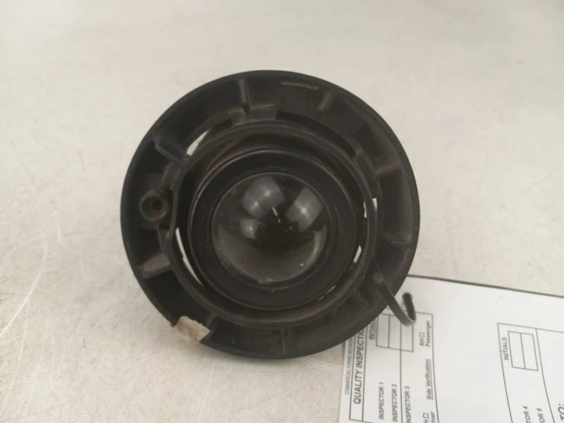 Faro antiniebla parachoques delantero izquierdo chevy cobalto 2005-2010 Foto 1 de 4