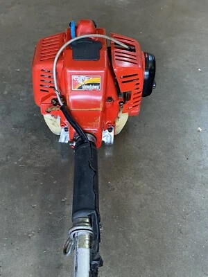 SHINDAIWA C270 String Trimmer / 27.2cc Gas Weedeater - Starts & Runs Strong 💪 - Image 1 of 4