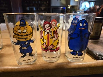 VINTAGE 1970'S McDONALDS CHARACTER COLLECTOR SERIES GLASSES - SET OF 3 - Image 1 of 3
