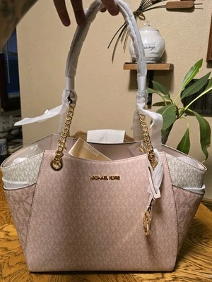 Michael Kors JET SET TRAVEL LARGE Chain Shoulder Tote Bag Powder Blush Pink NWT - Image 1 of 4