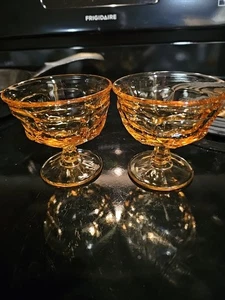 Juego de 2 tazas Sherbert amarillas vintage.  3,5 pulgadas de alto. - Imagen 1 de 6