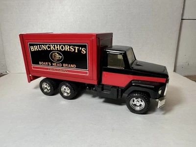 "Banco de camión de reparto internacional Ertl Brunckhorst's Boar's Head 10""" Foto 1 de 4