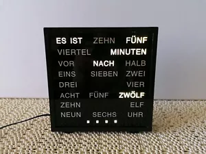 United Tischuhr mit Wort-Anzeige+Zeit-Ansage ca. 16,5x16,5cm aus Kunststoff - Picture 1 of 7