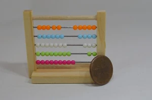 Ábaco miniatura a escala de muñeca 1:12 - Imagen 1 de 8