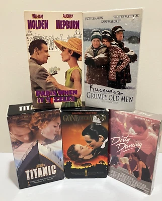 Romance VHS Lot of 5: Titanic, Dirty Dancing, Gone with Wind, Grumpy Old Men Foto 1 de 4