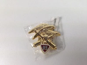 insigne pucelle militaire neuf arthus bertrand atlas  - Foto 1 di 1
