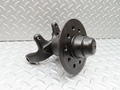 ⚙3427⚙ Mercedes-Benz W115 220D Front Left Wheel Hub — 第 1/4 张图片