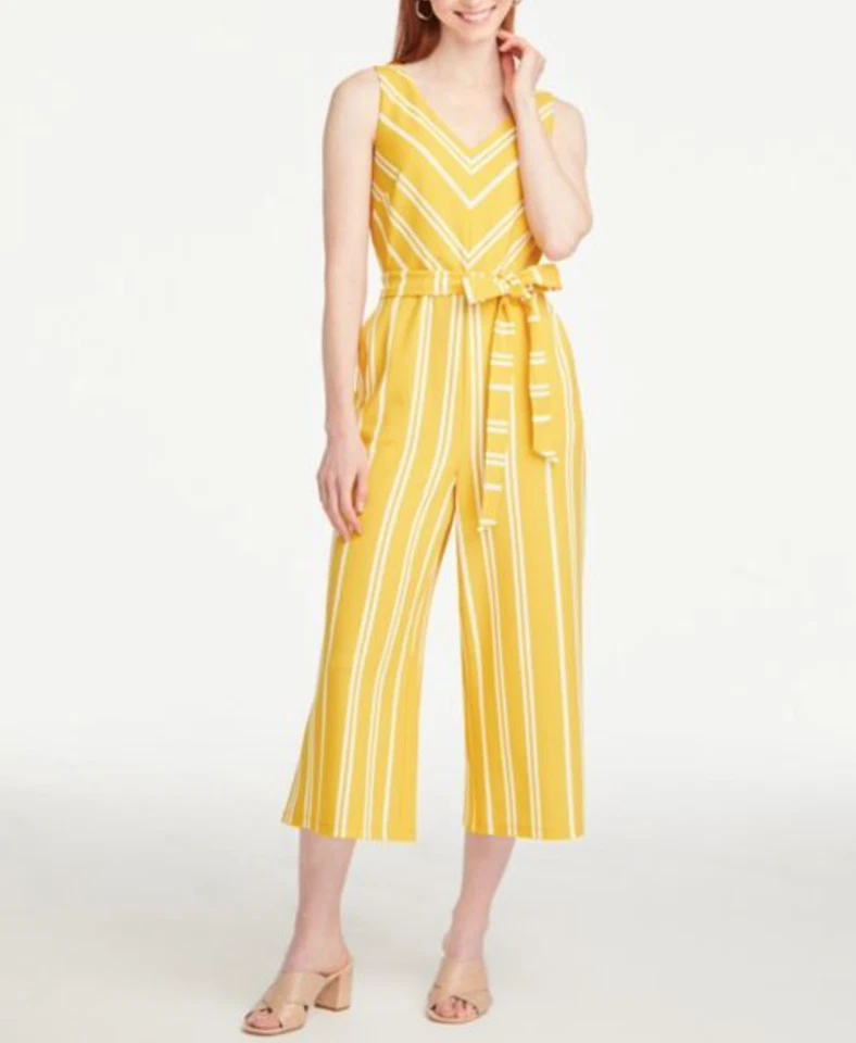 Macacão ANN TAYLOR FEMININO SEM MANGAS GOLA V LISTRADO CINTO AMARRADO PEQUENO Tamanho SP - Imagem 1 de 1