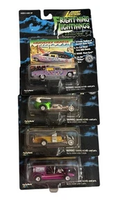 Juego de 4 Johnny Lightning Frightning Lightnings Munsters Drag, Undertaker LEER - Imagen 1 de 24