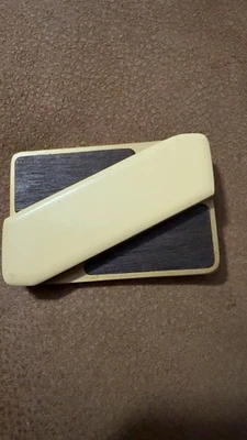 Navaja de bolsillo Gerber Touché con incrustación de madera hebilla de latón nueva en caja Foto 1 de 4