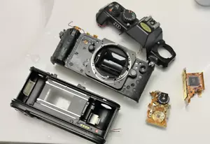 NIKON N2000 Parted Out - Some Parts for EXPERIMENTS or ART - Picture 1 of 11