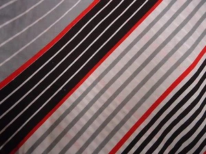 Vintage BLACK, RED & WHITE DIAGONAL STRIPED Fabric Remnant (150cm x 150cm) - Picture 1 of 3