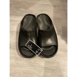 Neu Herren Air Jordan Post Slide TRIPLE SCHWARZ Sandalen Größe 10 Dusche Schuhe Nike - Bild 1 von 6