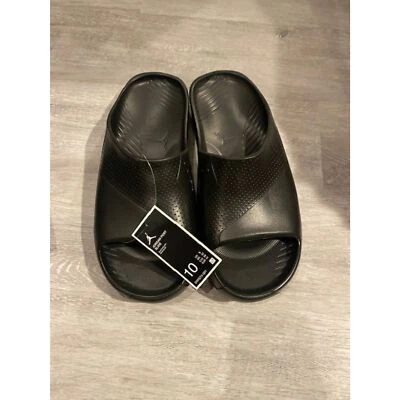 Nuevo Para Hombres Air Jordan POST SLIDE TRIPLE NEGRO Sandalias Talla 10 Zapatos de Ducha Nike Foto 1 de 4