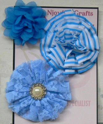 CAPRI BLUE WHITE Fabric Lace Pearl Cotton Organza 5 Flower Mix 55-75mm G3 D NJC — 第 1/4 张图片