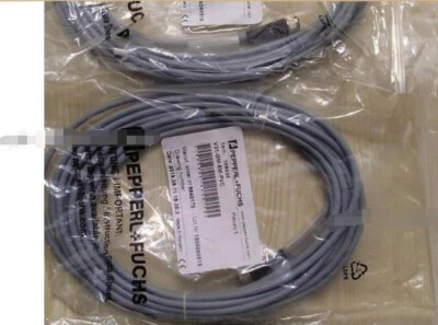 Z 1PCS NEW PEPPERL + FUCHS V31-GM-5M-PVC Proximity switch connecting wire - Image 1 of 3