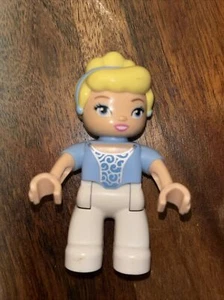 Lego Duplo Disney Princess Figure ~ Cinderella Ball Gown - Picture 1 of 3