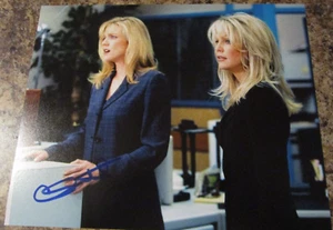 COURTNEY THORNE SMITH SIGNED 8X10 MATTE PHOTO W/ HEATHER LOCKLEAR (B) MELROSE - Picture 1 of 2