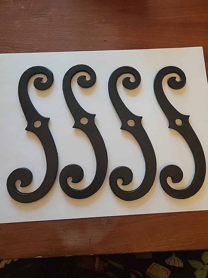 "Juego de 4 obturadores negros en forma de S para perros, accesorios de retención de 7"" nuevos en stock" Foto 1 de 3