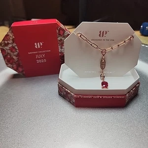 Bomb Party July 2025 Rosegold-Plated Necklace Dazzling Heartfelt Desire, NK13277 - Picture 1 of 3