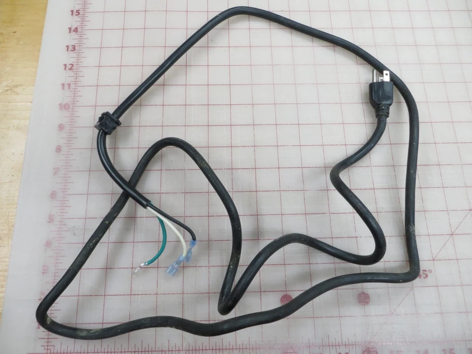 Cinta de correr ProForm XP542E - Cable de alimentación Foto 1 de 1