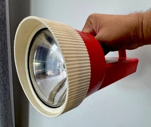 Caja y manual de linternas profesionales vintage de mediados de siglo de la era espacial de la URSS - Imagen 1 de 12