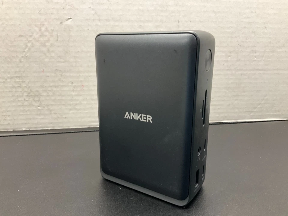 Anker 13-in-1 USB-C Docking Station Triple Display HDMI 85W Charging for Laptop - Image 1 of 1