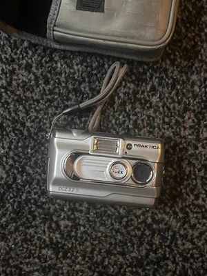 Praktica DCZ 3.2S 3.0MP Digital Camera (Tested Working)  - Image 1 of 2