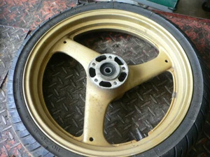 92 Suzuki Katana 600 GSX600F Front Wheel - Picture 1 of 2