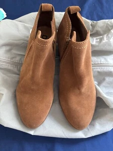 Diba shoes, Layla Suede Booties, Cognac, Size 9.5, nwt - Picture 1 of 6