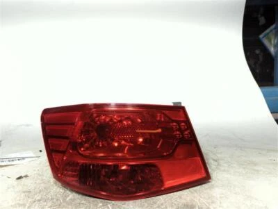 Conjunto de luz trasera izquierda usada se adapta a: Kia Forte Sdn 2010 cuarto montado en panel Lef Foto 1 de 4