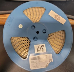 NEW (1 PC)   3722-003208  SAMSUNG    JACK-PHONE;1 PIN/7C,P-BRONZE,YEL,SMD-A(DIP) - Picture 1 of 6