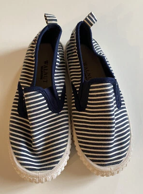 Walnut kids size 34 navy blue white canvas pull on shoes nautical, VGUC - image 1 of 2