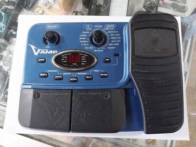 Behringer X V-AMP LX1-X Ultra-Flexible Modeling Amp/Multi-Effects Processor - image 1 of 4