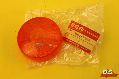 Lente señal de giro 35612-28620 nuevo de stock Suzuki GT500 TS400 GS1100 GS1000 TS75 Foto 1 de 4