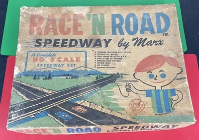 MARX RACE ‘N ROAD SPEEDWAY HO SLOT CAR SET #21575 No cars Or Instructions AS IS - Image 1 of 4