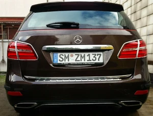 Mercedes B Klasa W242 W246 - Chrom Zierleiste Heckleiste Heckklappe Chromleiste - Picture 1 of 3