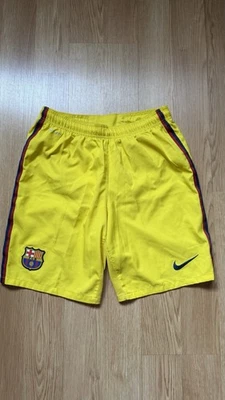 Pantalones Cortos Barcelona Para Hombre Grandes Amarillos Nike Dri-Fit La Liga Fútbol Entrenamiento FCB Foto 1 de 4
