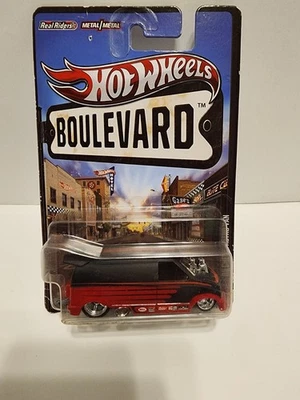Chevy Astro Van 1985 Hot Wheels Boulevard '85 Foto 1 de 4