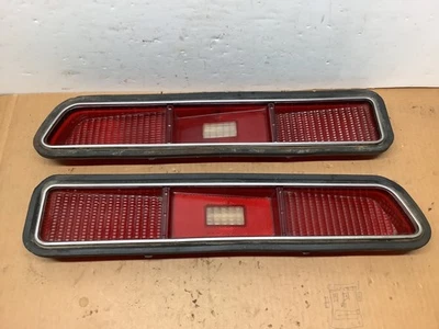 Chevrolet Camaro 1969 conjunto de lentes de montaje de luces traseras derecha izquierda GM OEM Foto 1 de 4