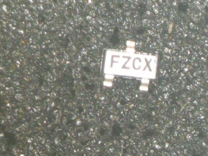 MAX6002 <-> FZCX VOLTAGE REFERENCE SOT. 1PC - Imagen 1 de 1