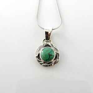 Colgante gota turquesa verde plata esterlina hecho a mano único en su clase - Imagen 1 de 4
