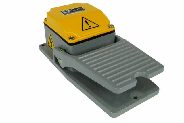 TEMCo CN0003 Heavy Duty Foot Switch