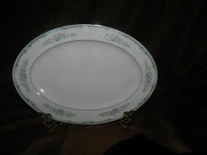 Four Crown China Japan Lexington 370 Blue Flowers Small Oval Serving Platter - Picture 1 of 4