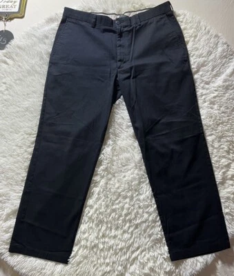 Farah Men’s black Chino Pants W 36 L 30 - Image 1 of 4